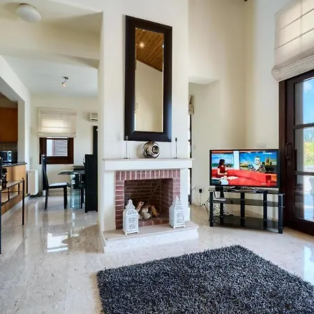 Anassa Villa