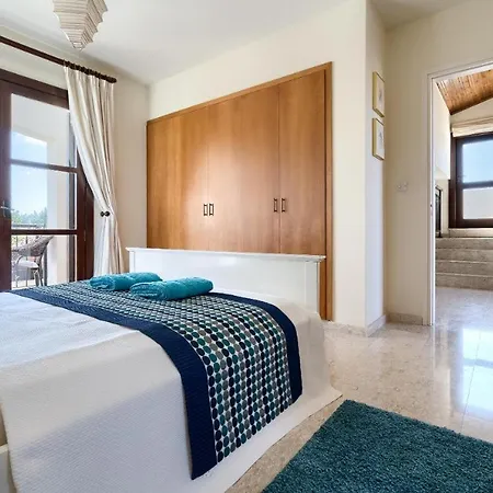 Anassa Villa