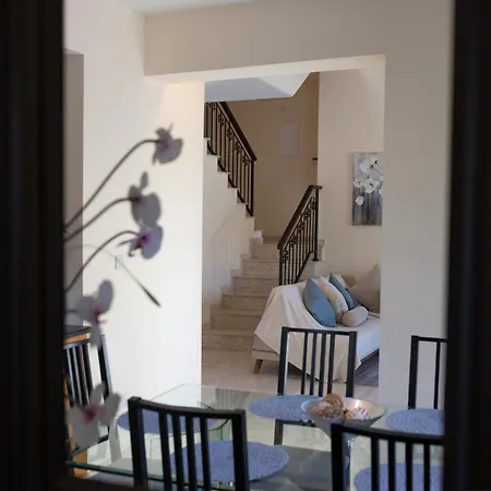 Vila Anassa Kouklia
